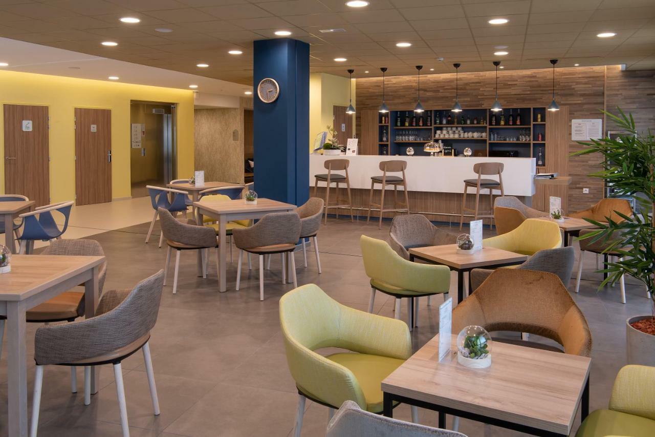 Domitys Les Fregates Aparthotel Les Sables-d'Olonne Exterior photo